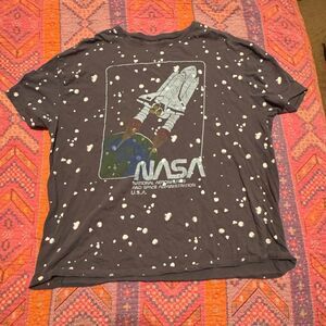 Retro NASA Space Shuttle T-shirt Size Small